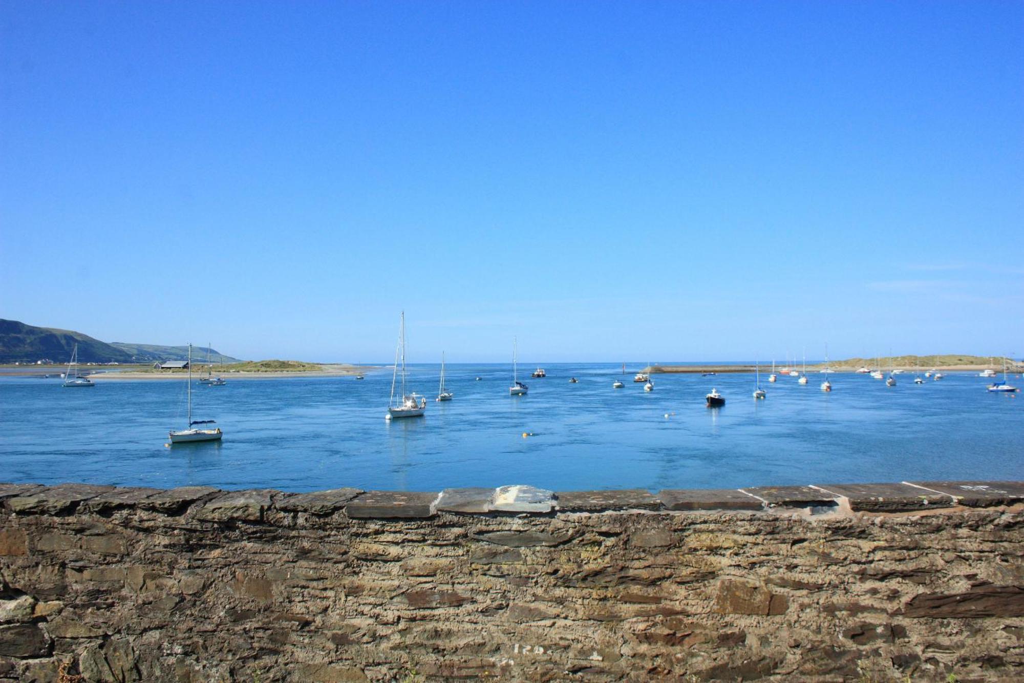 Barmouth Beach Club エクステリア 写真